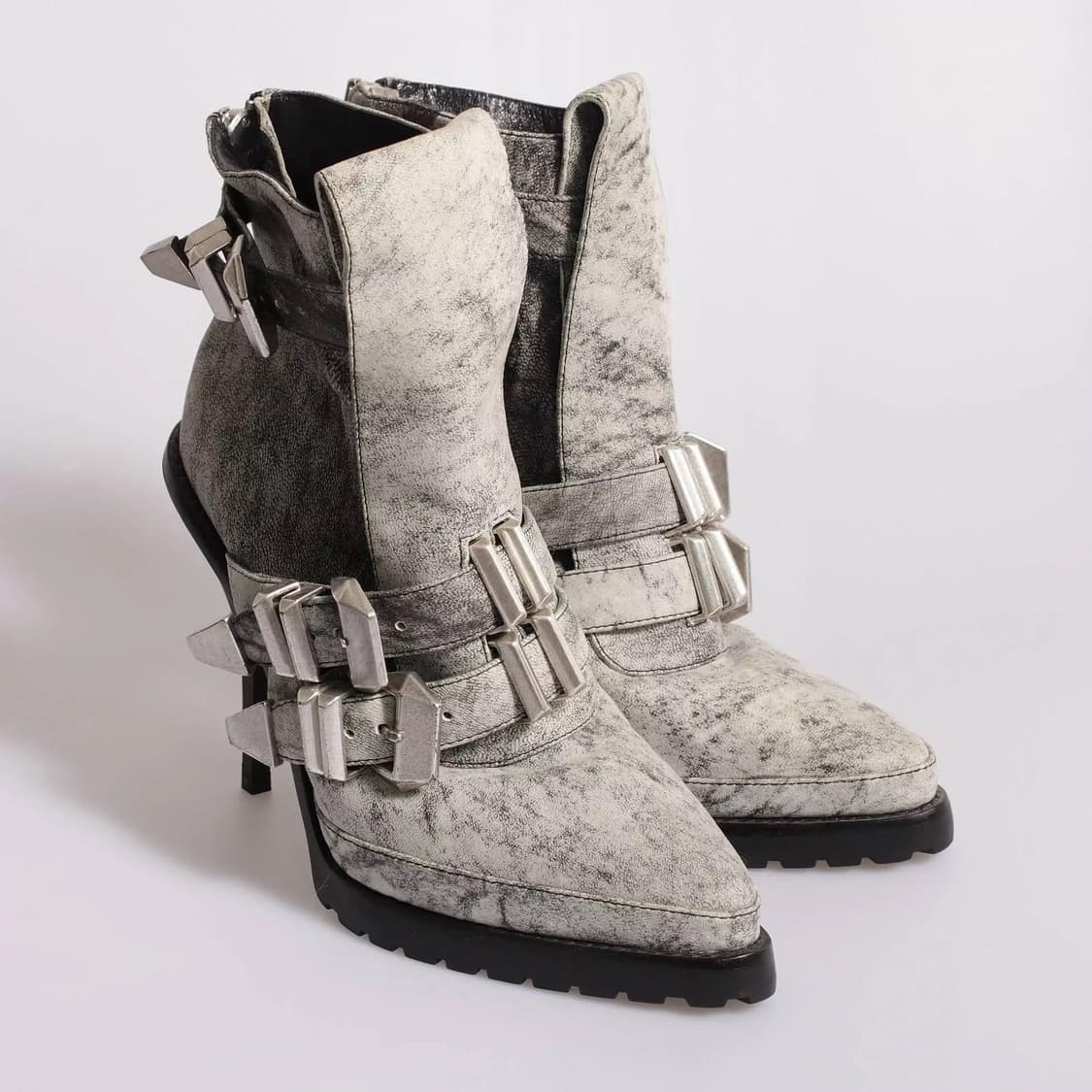 알렉산더왕 버클 레더 힐 상품이미지2