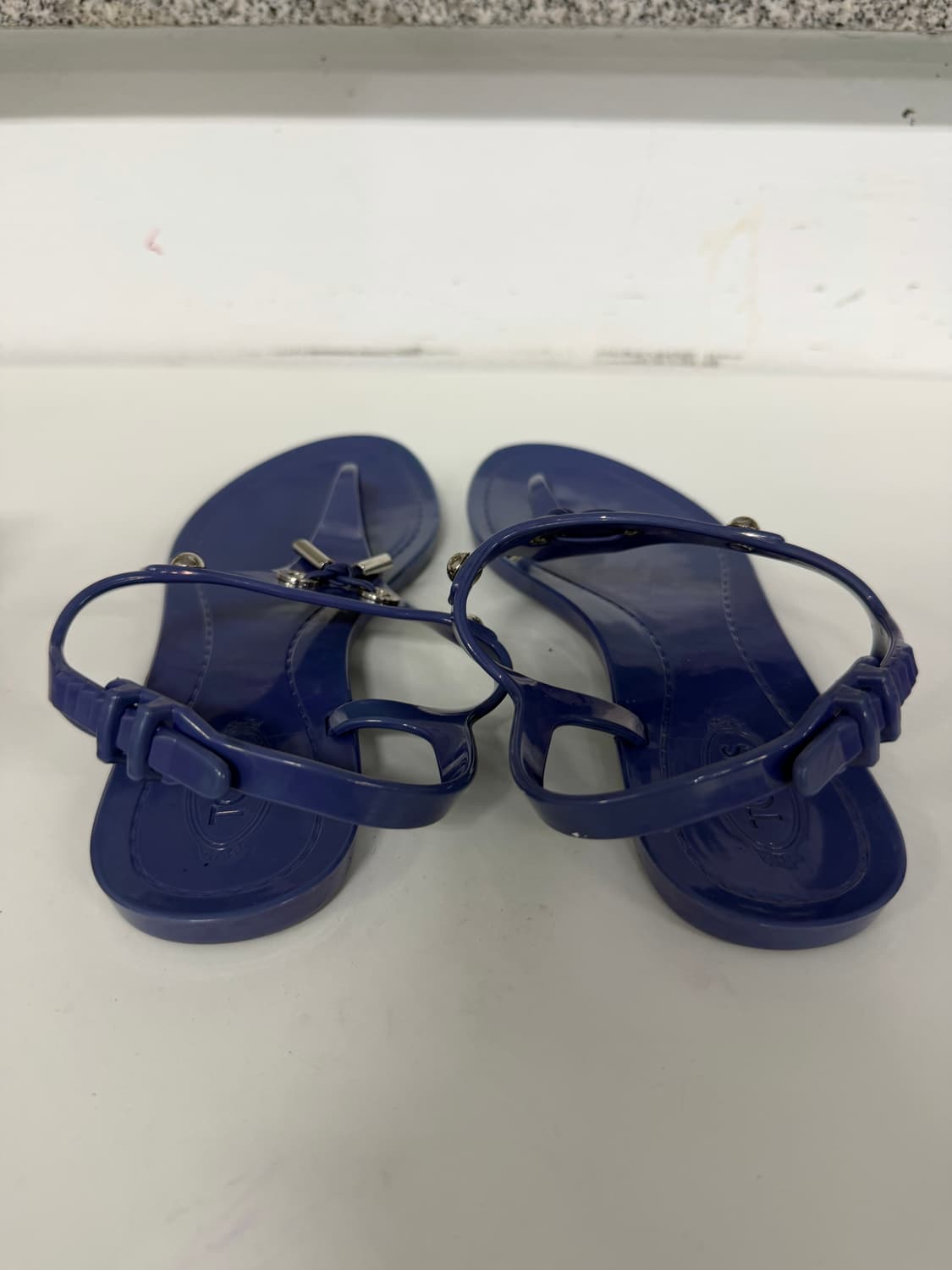 정품) TODS 토즈 여성 블루 젤리 쪼리 샌들 37 상품이미지6