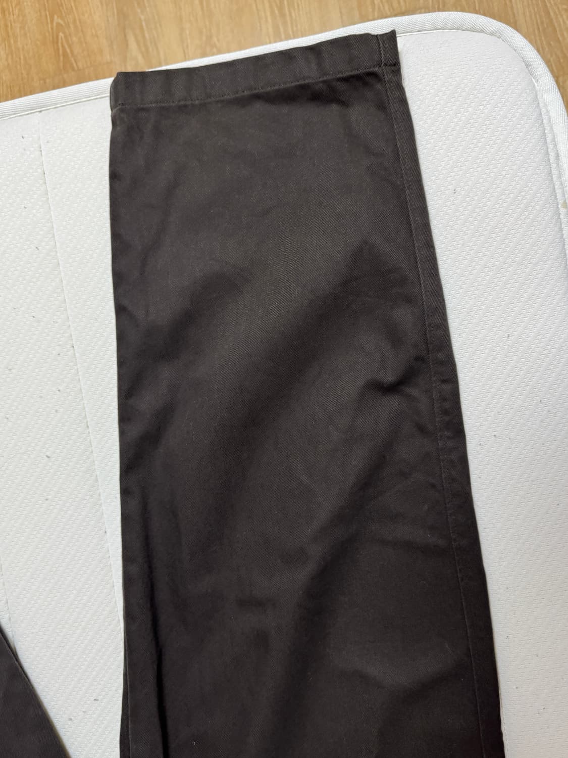 유니클로 U 와이드 핏 치노 팬츠 상품이미지5