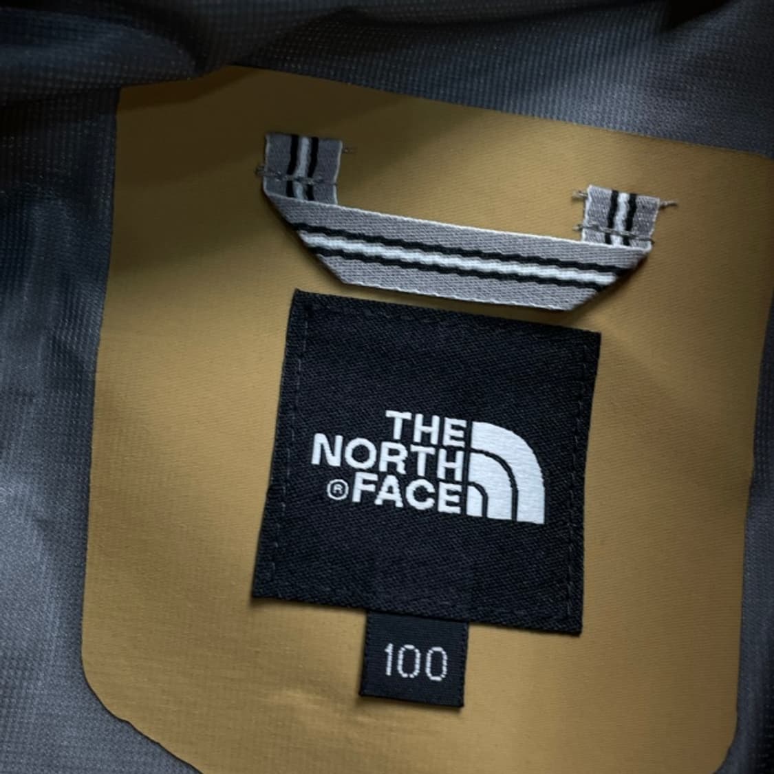 100 노스페이스 화이트라벨 나일론 코트  상품이미지3