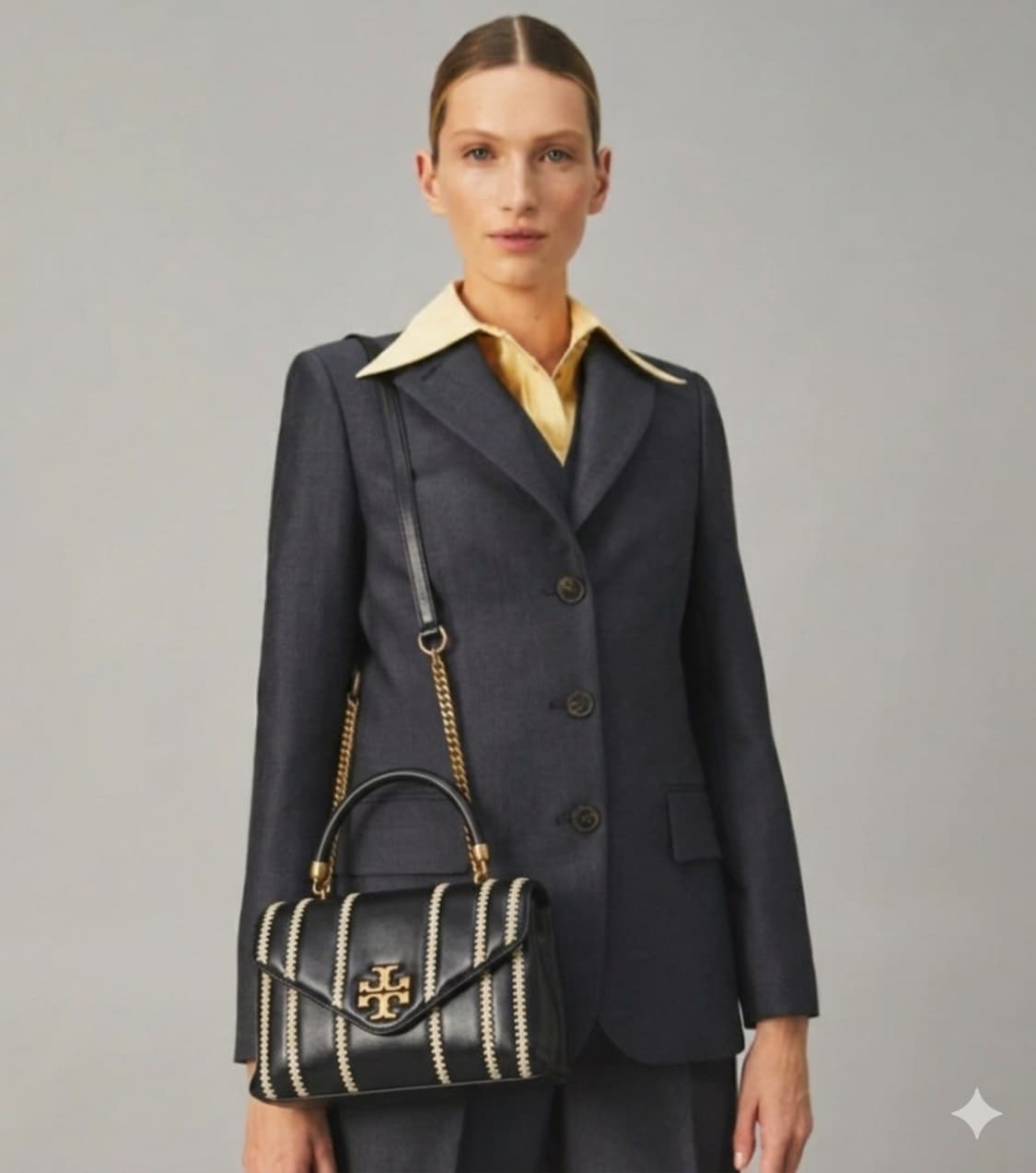 최종가격 | Tory Burch 키라 사첼백 블랙 금장 2way | 정품 상품이미지1