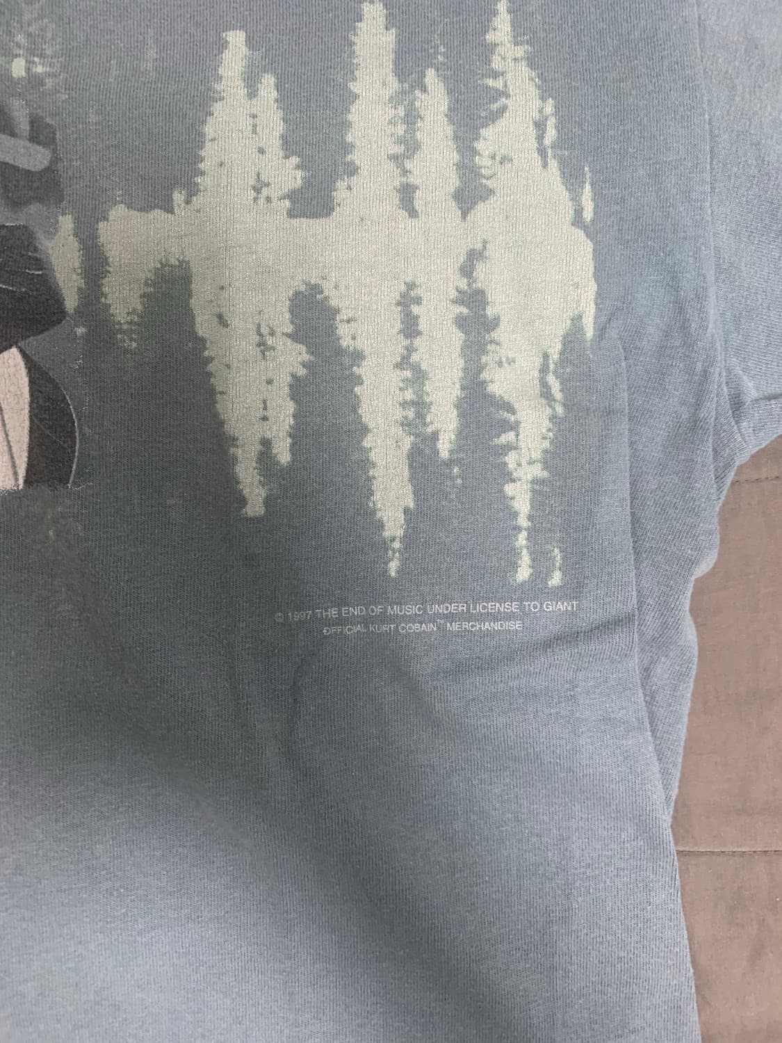 커트코베인 90‘s 밴드티 상품이미지3