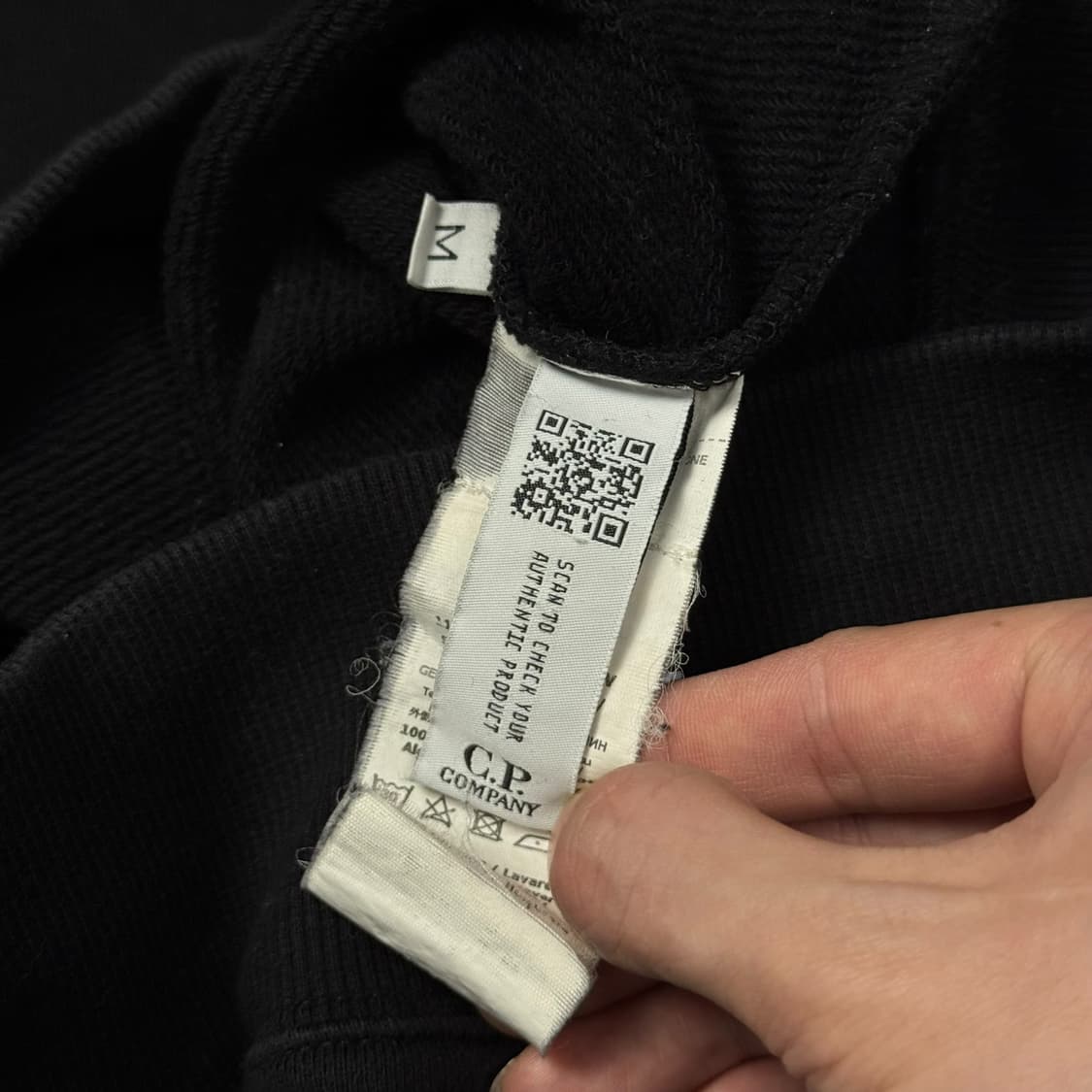 (M) CP컴퍼니 렌즈 스웻셔츠 블랙 상품이미지7