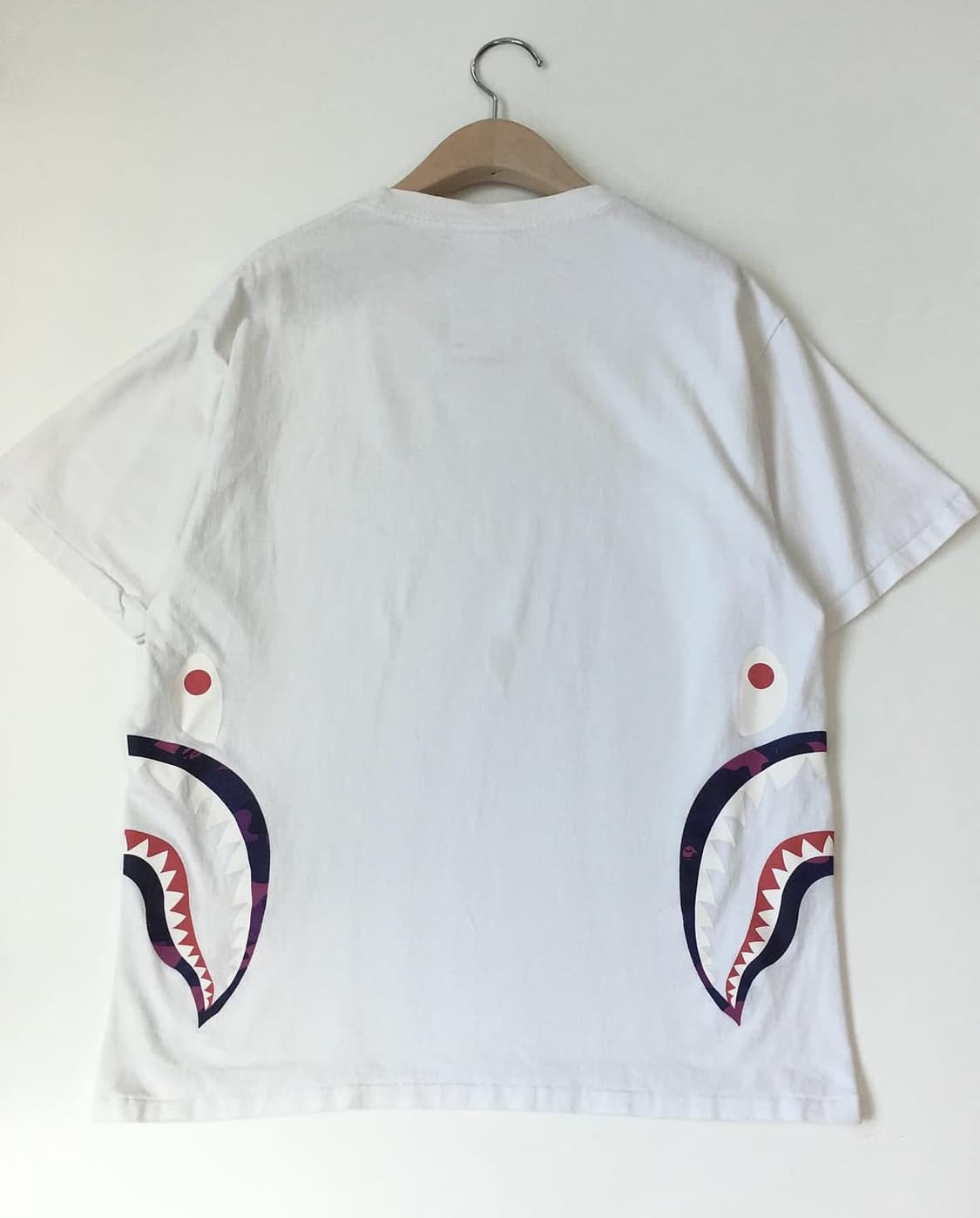 Bape 베이프 화이트 사이드 샤크 티셔츠 상품이미지5
