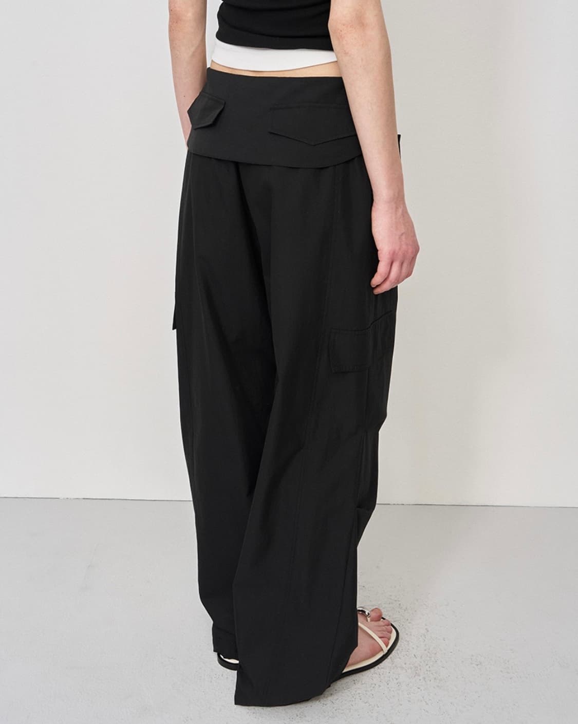 LCDC TM KNOT-DETAIL WIDE TROUSERS(블랙) 상품이미지3