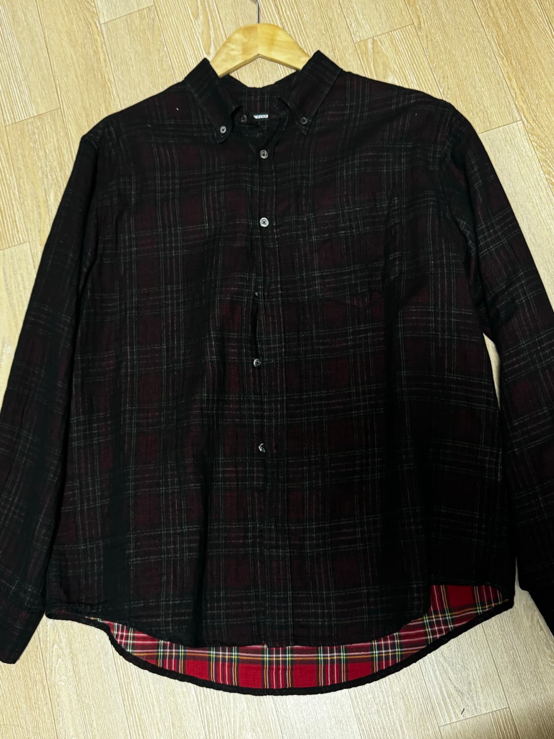 해칭룸 한로로 콜라보 투페이스 셔츠 2사이즈 상품이미지4