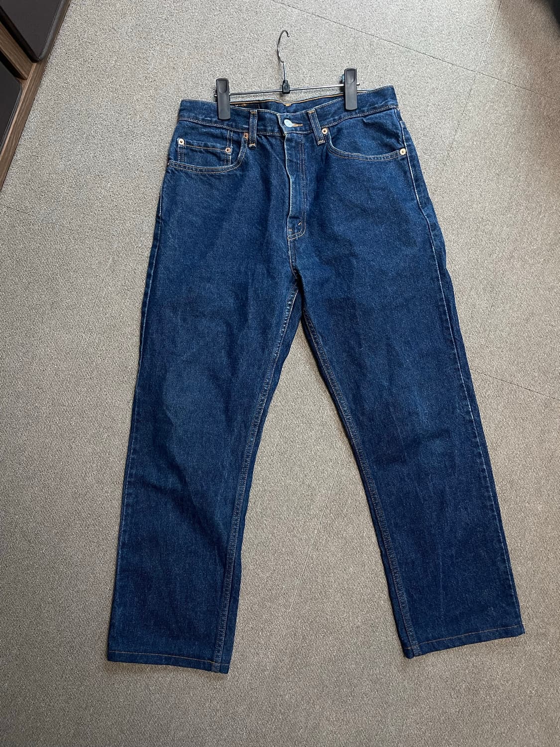 (32/32) 00s 리바이스505 레귤러핏 데님팬츠 상품이미지2