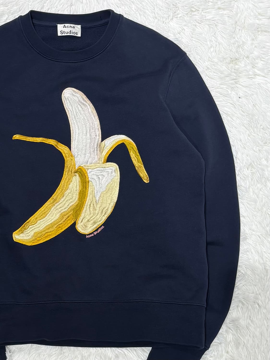 아크네스튜디오 바나나 자수로고 네이비 맨투맨 상품이미지5