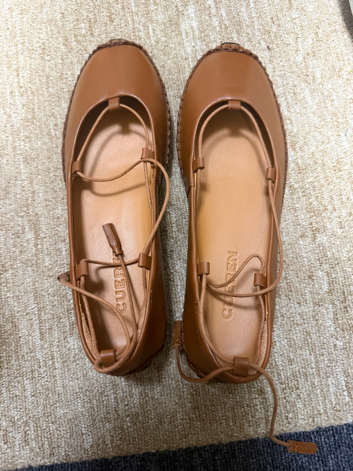 쿠에른 발레리나14 (카멜245) 상품이미지1