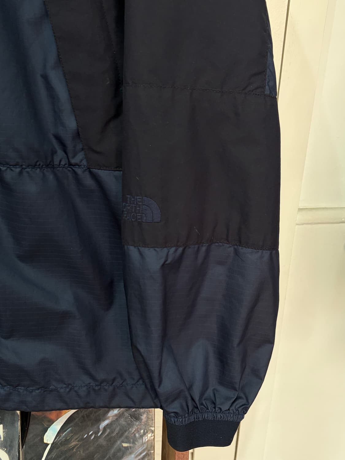 노스페이스 퍼플라벨 마운틴 윈드파카 L 상품이미지2