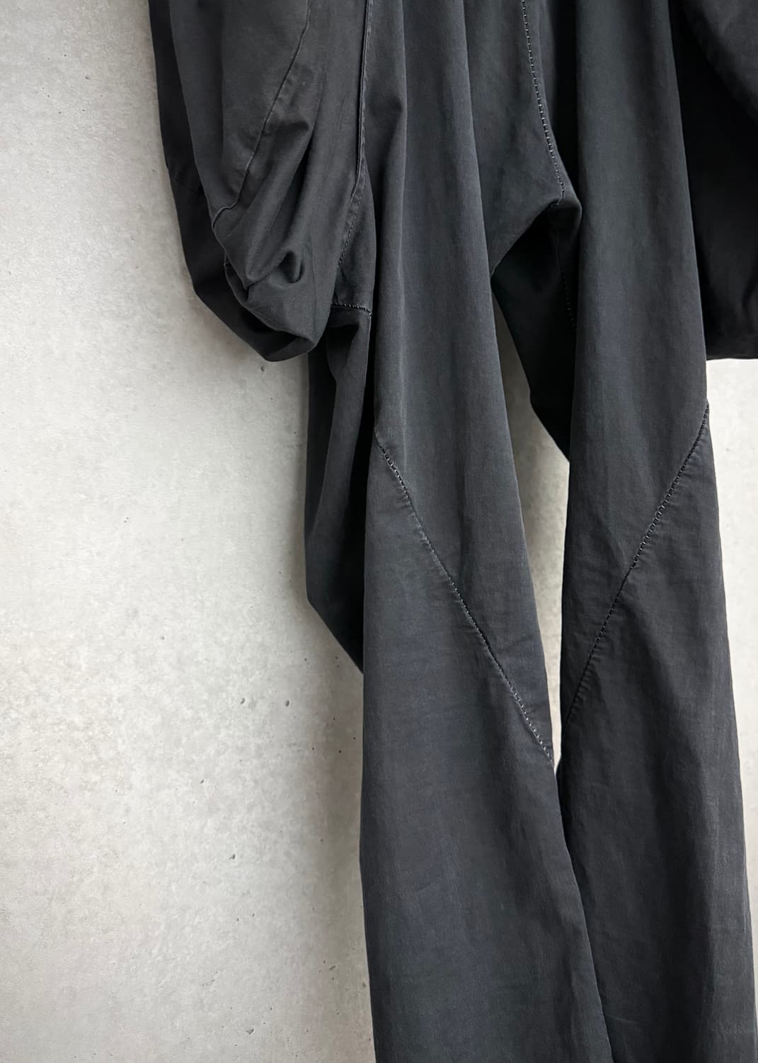 Incarnation stitched 3D pants 상품이미지7