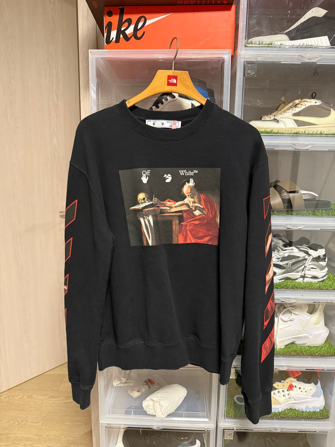 오프화이트 맨투맨 XL 상품이미지1