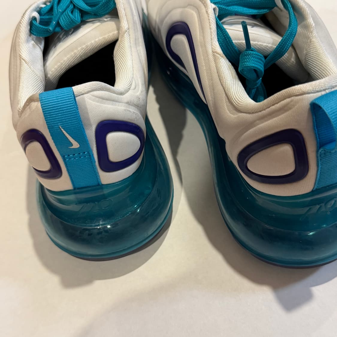 Nike 에어 맥스 720 스피릿 틸 상품이미지3
