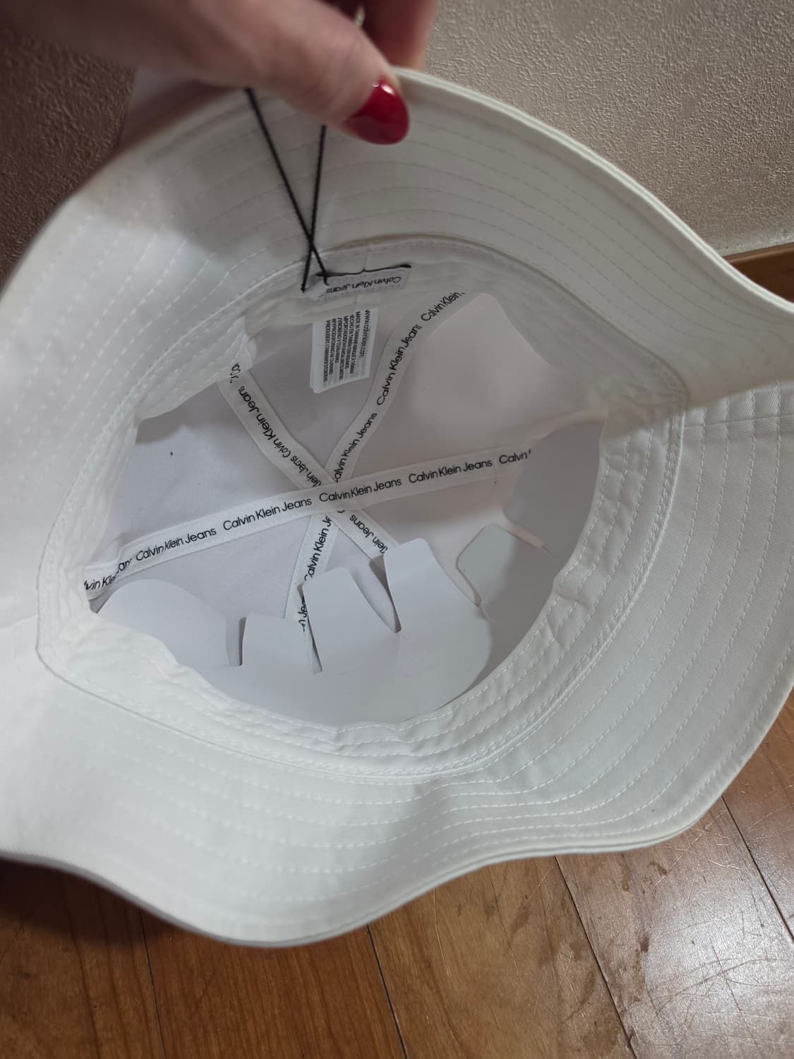 새상품)캘빈클라인 CK 로고 화이트 버킷햇 상품이미지3