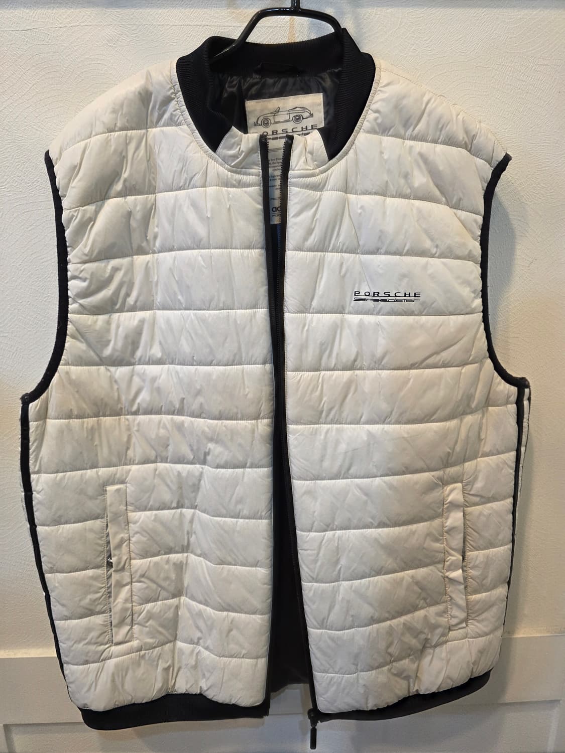 아디다스 포르쉐 디자인 스피드스터 패딩조끼 L 사이즈 상품이미지2