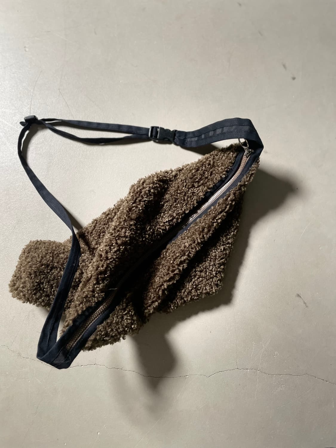 H•d  Boa Fleece Shoulder Pouch 상품이미지2