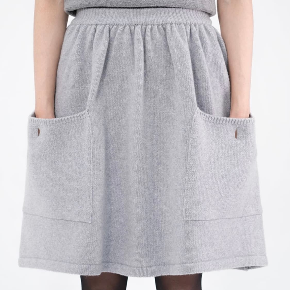 유노이아 Wool Pocket Knit Short Skirt 상품이미지2