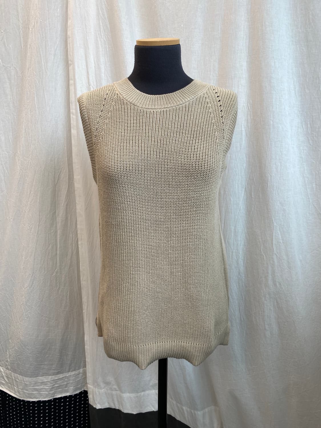 CHOCOL RAFFINE 베이지 베스트니트(M) 상품이미지1