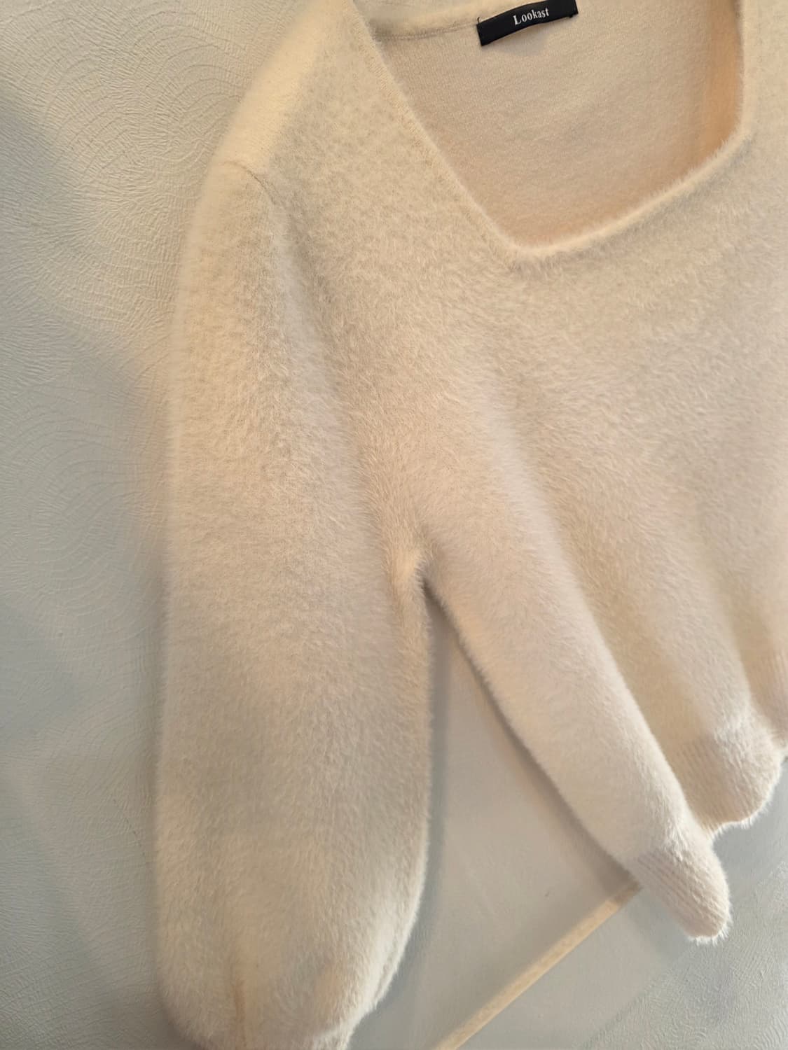 Lookast 룩캐스트 스퀘어넥 앙고라 니트 상품이미지3