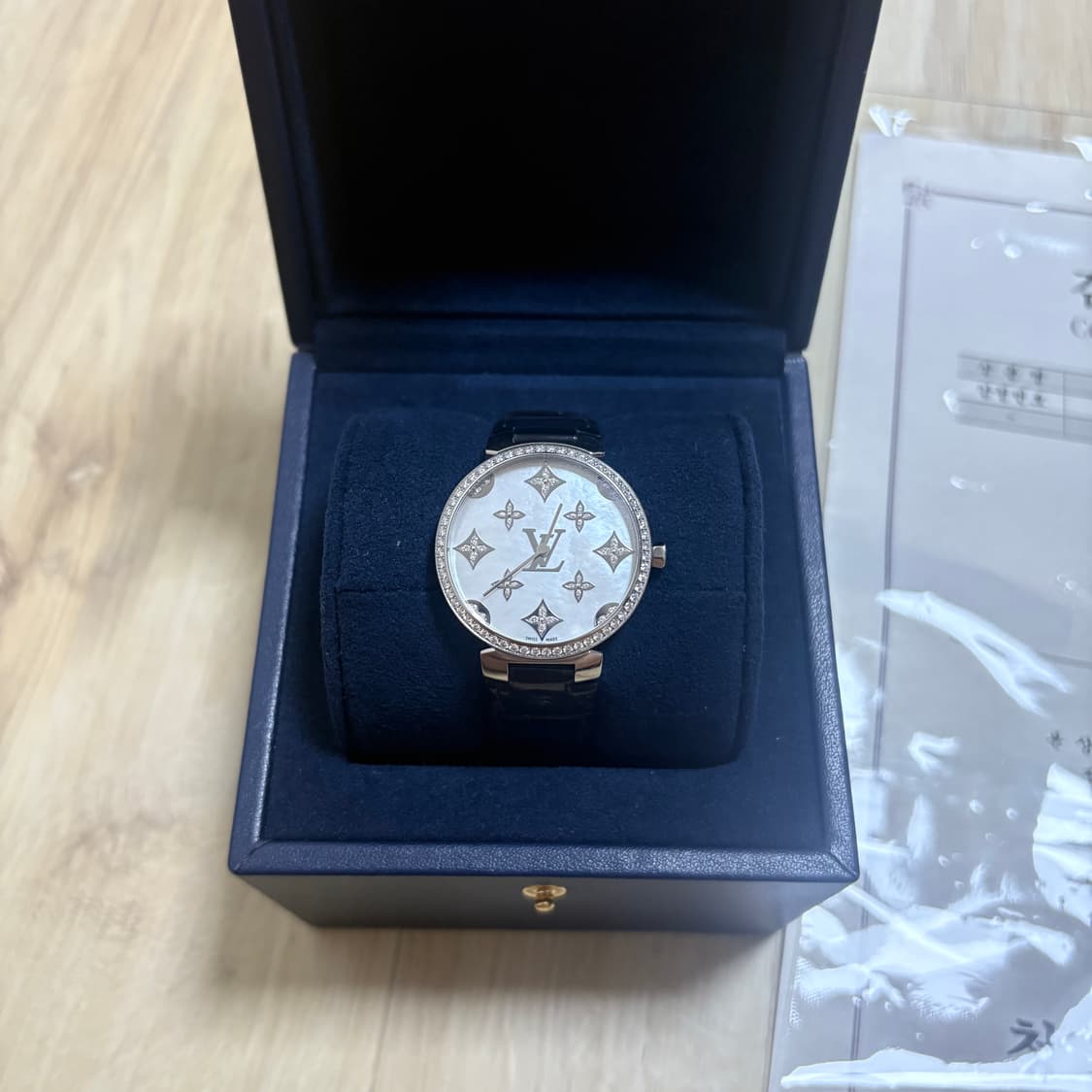 루이비통 땅부르 시계 풀파베 풀다이아 악어가죽 스크랩 상품이미지2