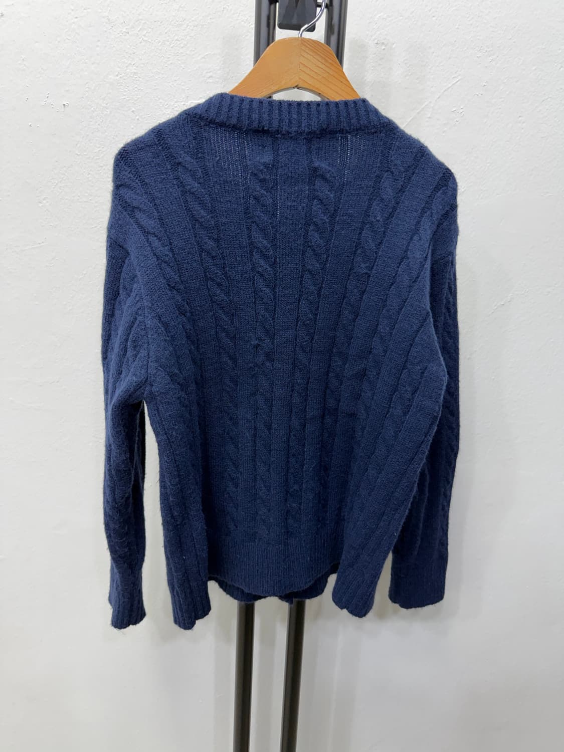 정품) 비비안웨스트우드 여성 케이블 니트 가디건 M 상품이미지5