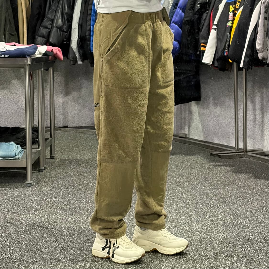 디스이즈네버댓 X 뉴발란스 플리스 팬츠 B4099 상품이미지2