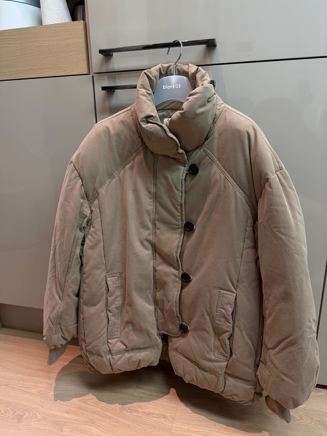 마뗑킴 워시드버튼 패딩- 베이지 상품이미지4