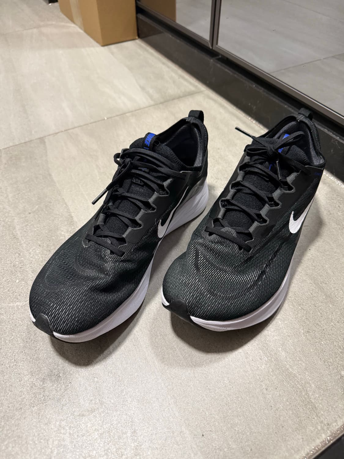 나이키 줌플라이4 295cm(상태좋음) 상품이미지6