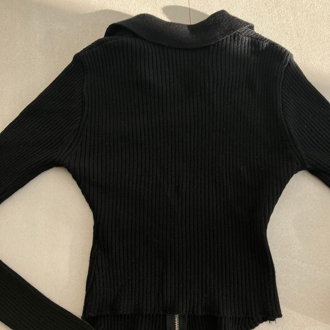 미스치프 블랙 니트 집업 탑 상품이미지4