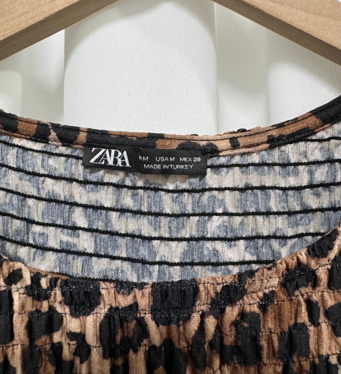 자라 레오파드 스모킹 블라우스 ZARA 상품이미지9