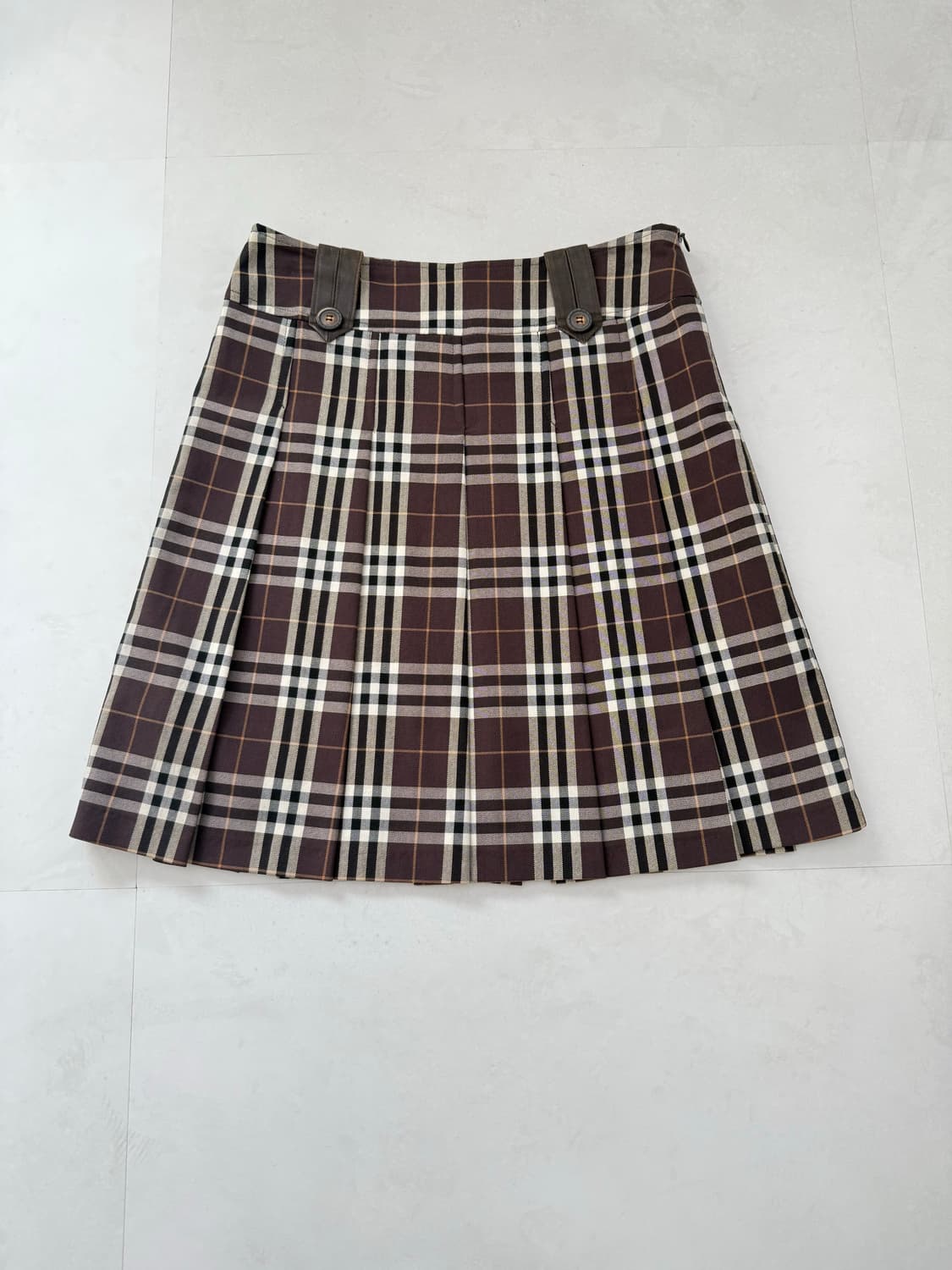 브라운 플리츠 체크 미디 스커트  상품이미지3