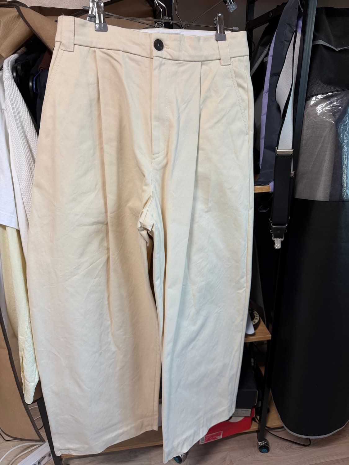 [S] 스튜디오 니콜슨 소르테 볼륨팬츠 크림 상품이미지1