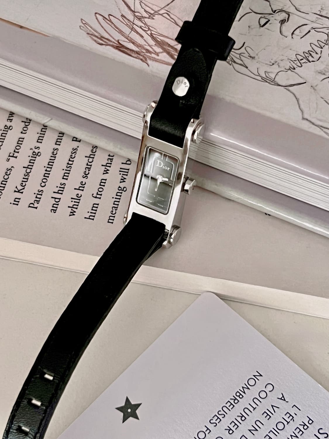 Christian Dior 블랙 다이얼 렉탱글 디올 시계  상품이미지4