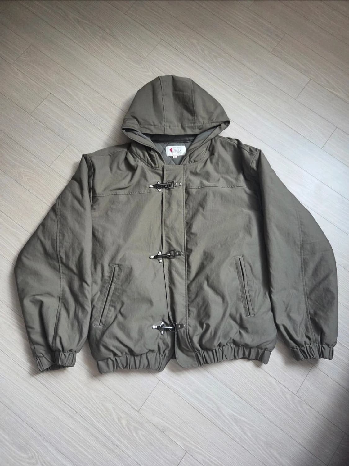 핀던 파이어맨 버클 자켓 올리브 상품이미지1