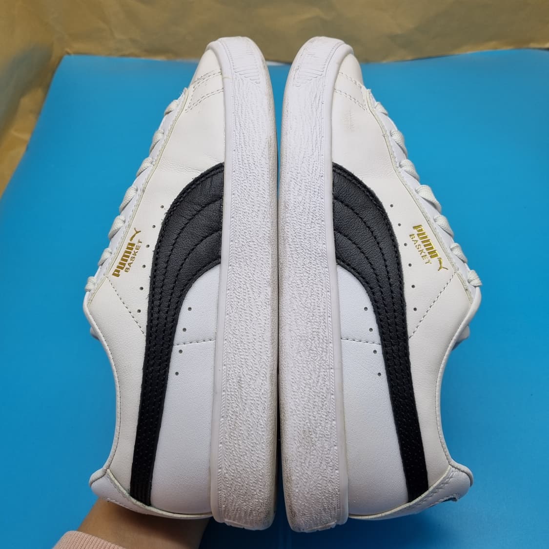 푸마 바스켓 클래식 여성 스니커즈 240 상품이미지5