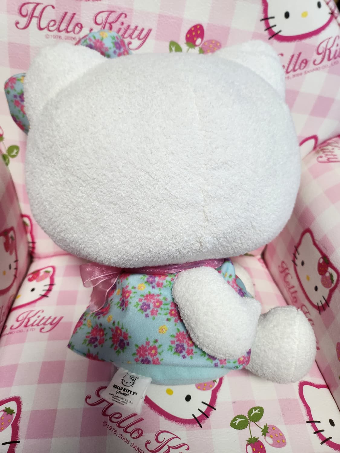 오사카 헬로키티 인형 상품이미지2