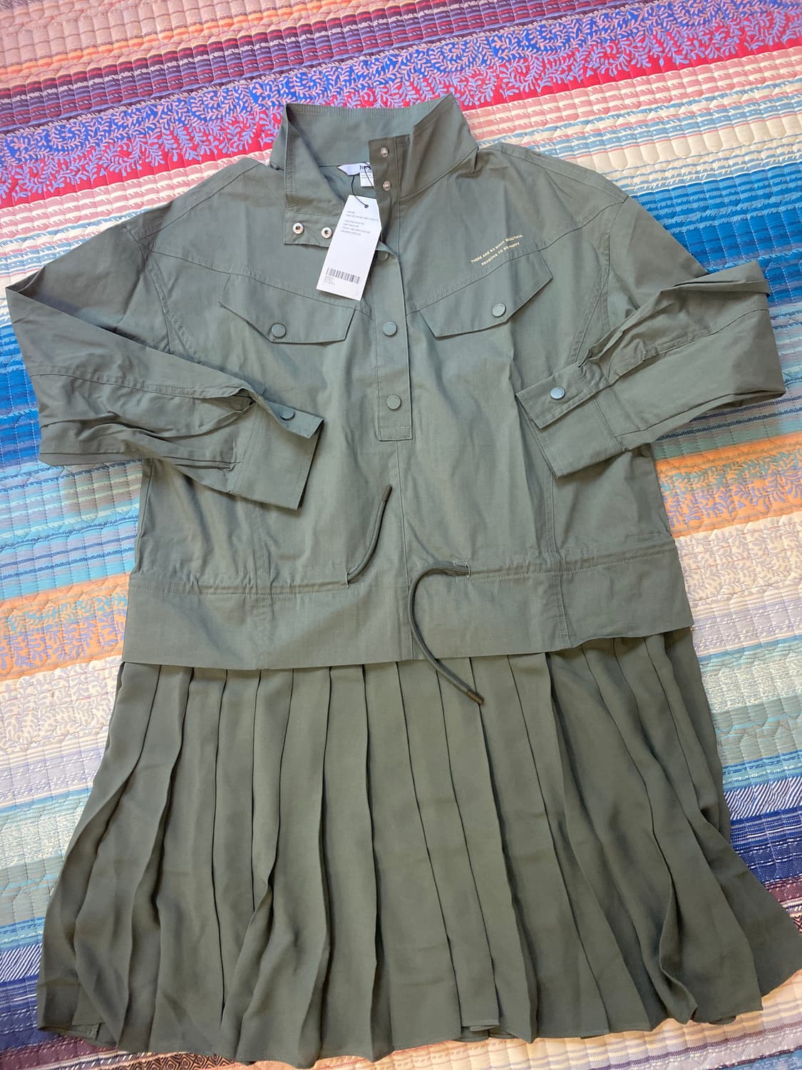 쥬시쥬디 플리츠 원피스  상품이미지1