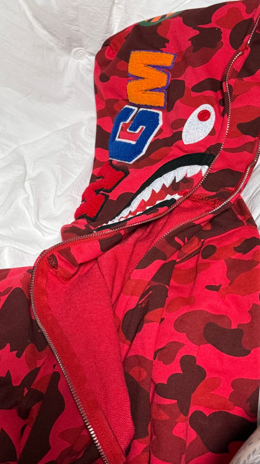 베이프 적계 샤크후드 상품이미지1