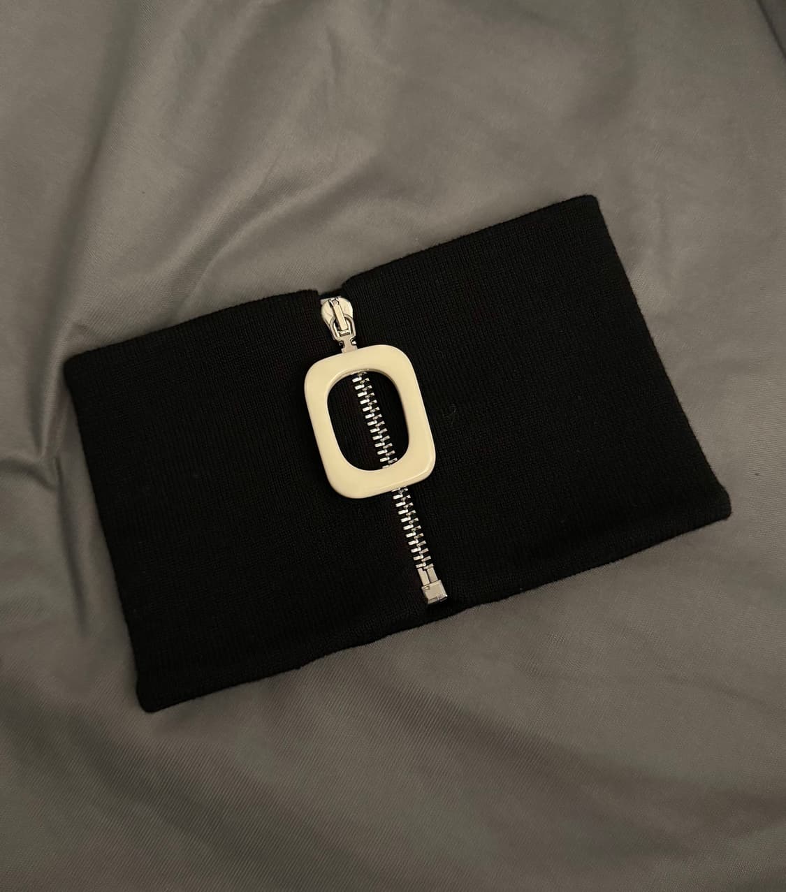 JW ANDERSON NECK WARMER 블랙 상품이미지2