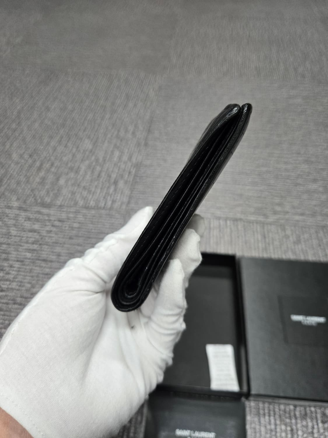 [특가][정품]입생로랑 크로커다일 반지갑 상품이미지3