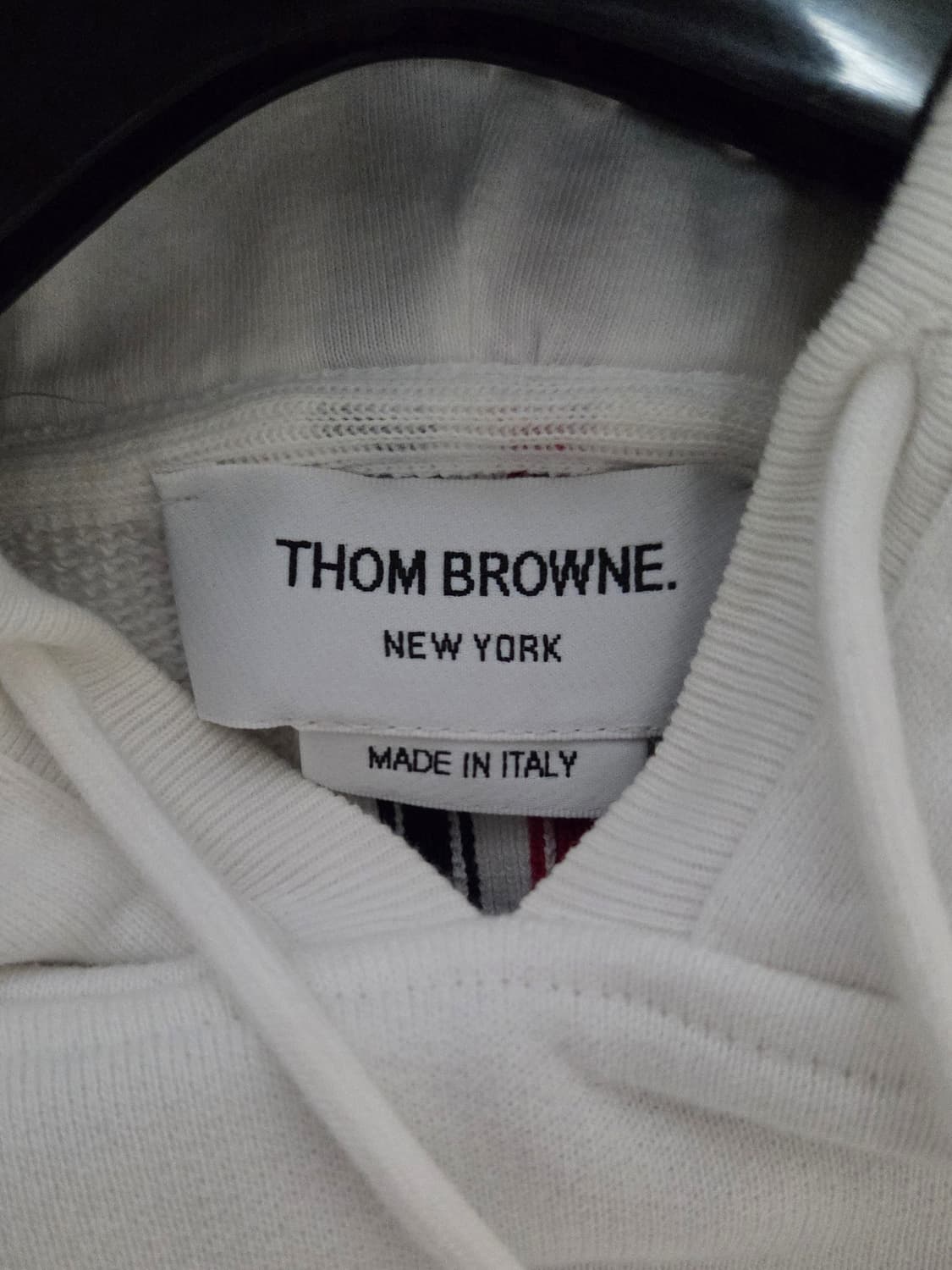 [정품] 톰브라운 백삼선 후드티 화이트 2 상품이미지3