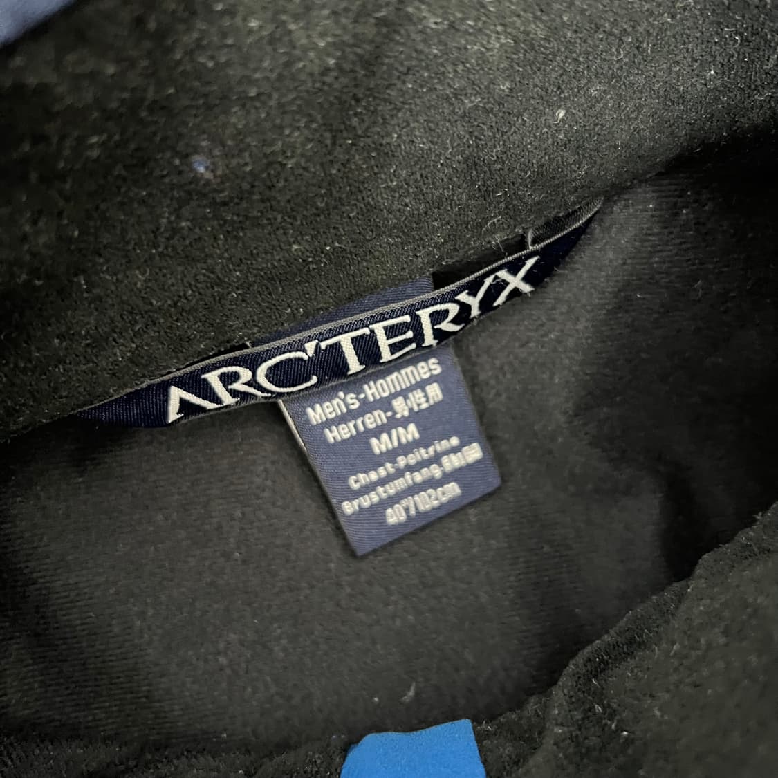 아크테릭스 로고 윈드스토퍼 자켓 블루 상품이미지5