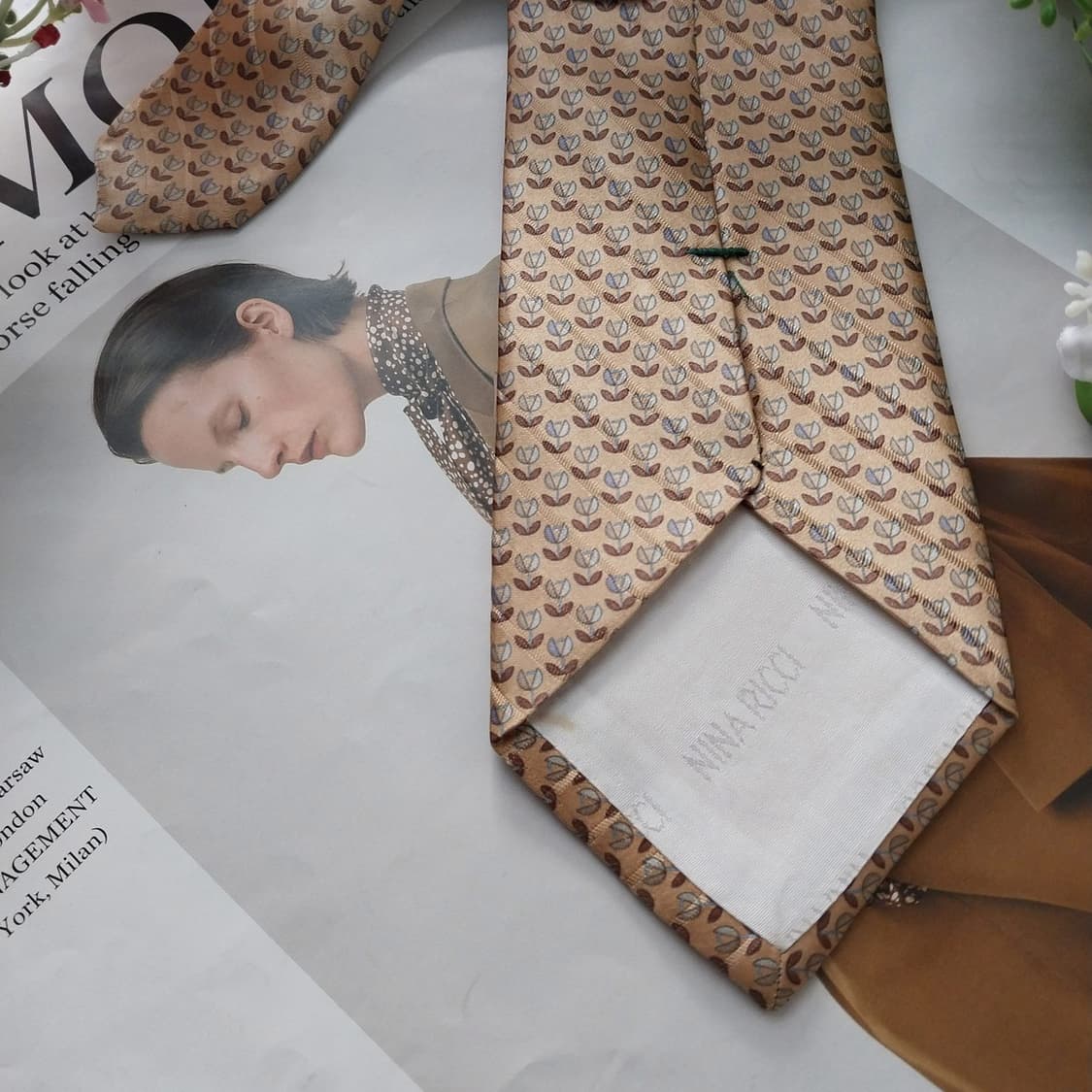 니나리치 실크 브라운 플라워 패턴 넥타이 9.1cm A+등급 K1694
 상품이미지6