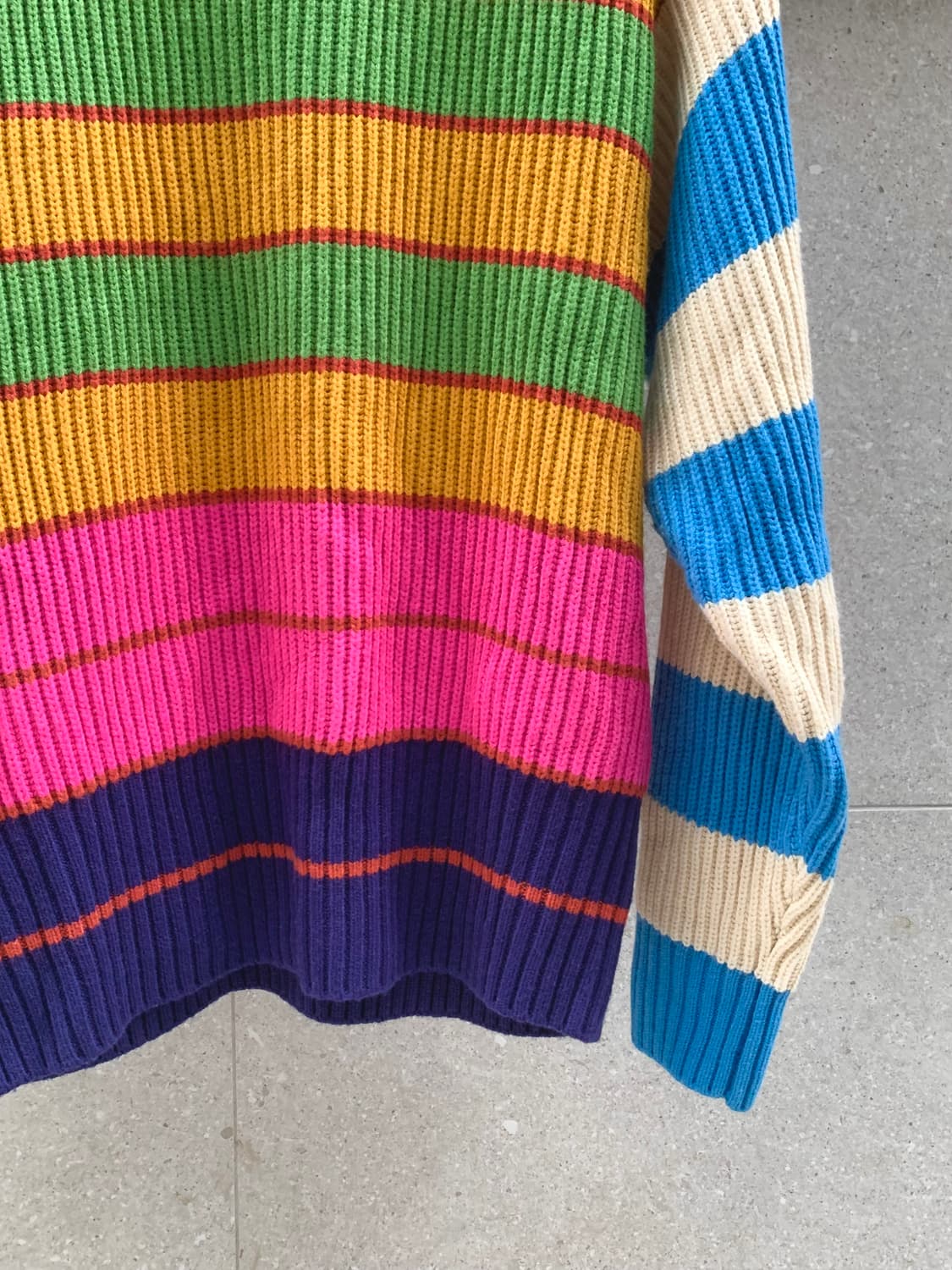 멀티 컬러 스트라이프 니트 상품이미지4