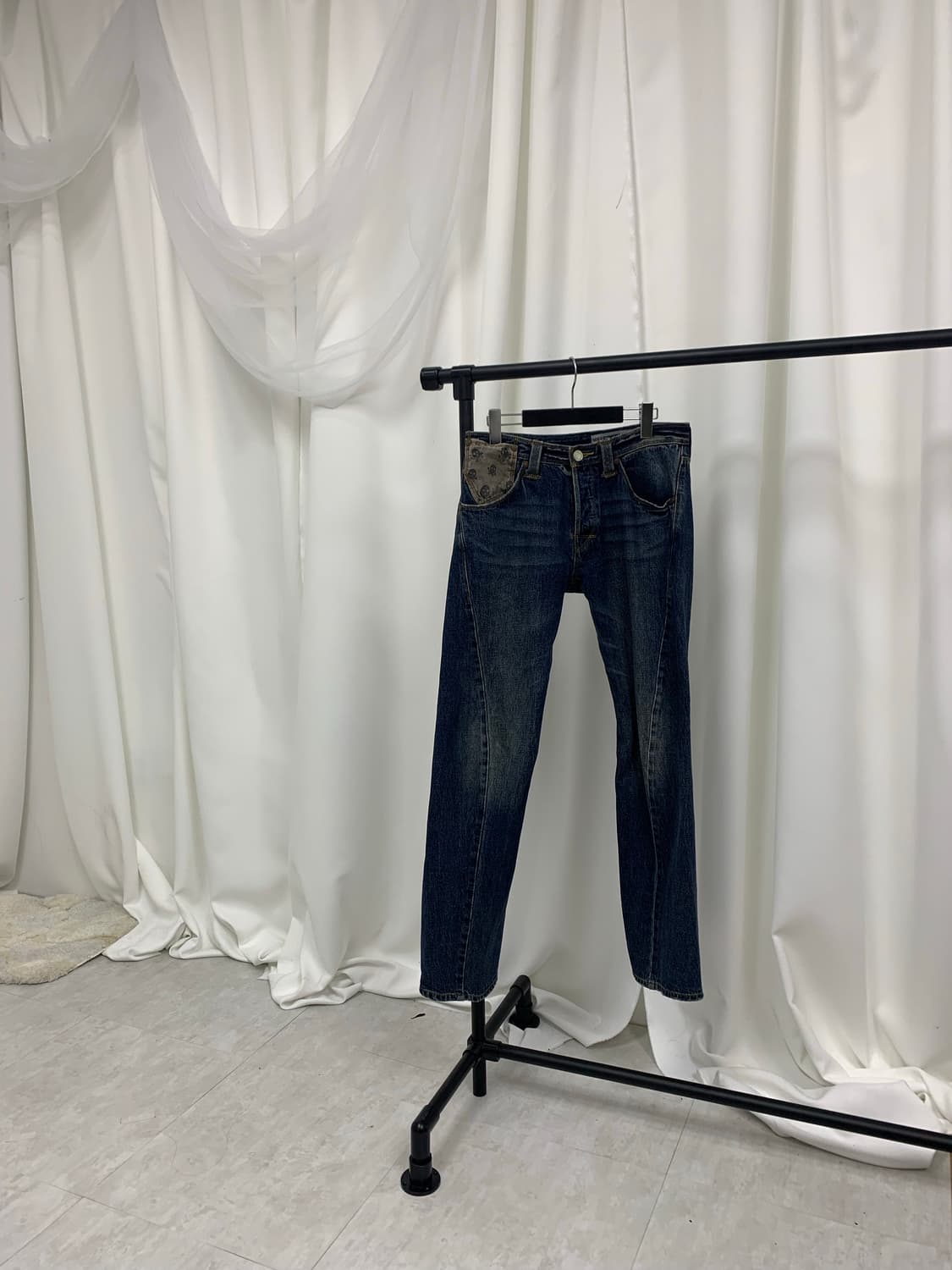 Levi’s skull-detail jeans 상품이미지3