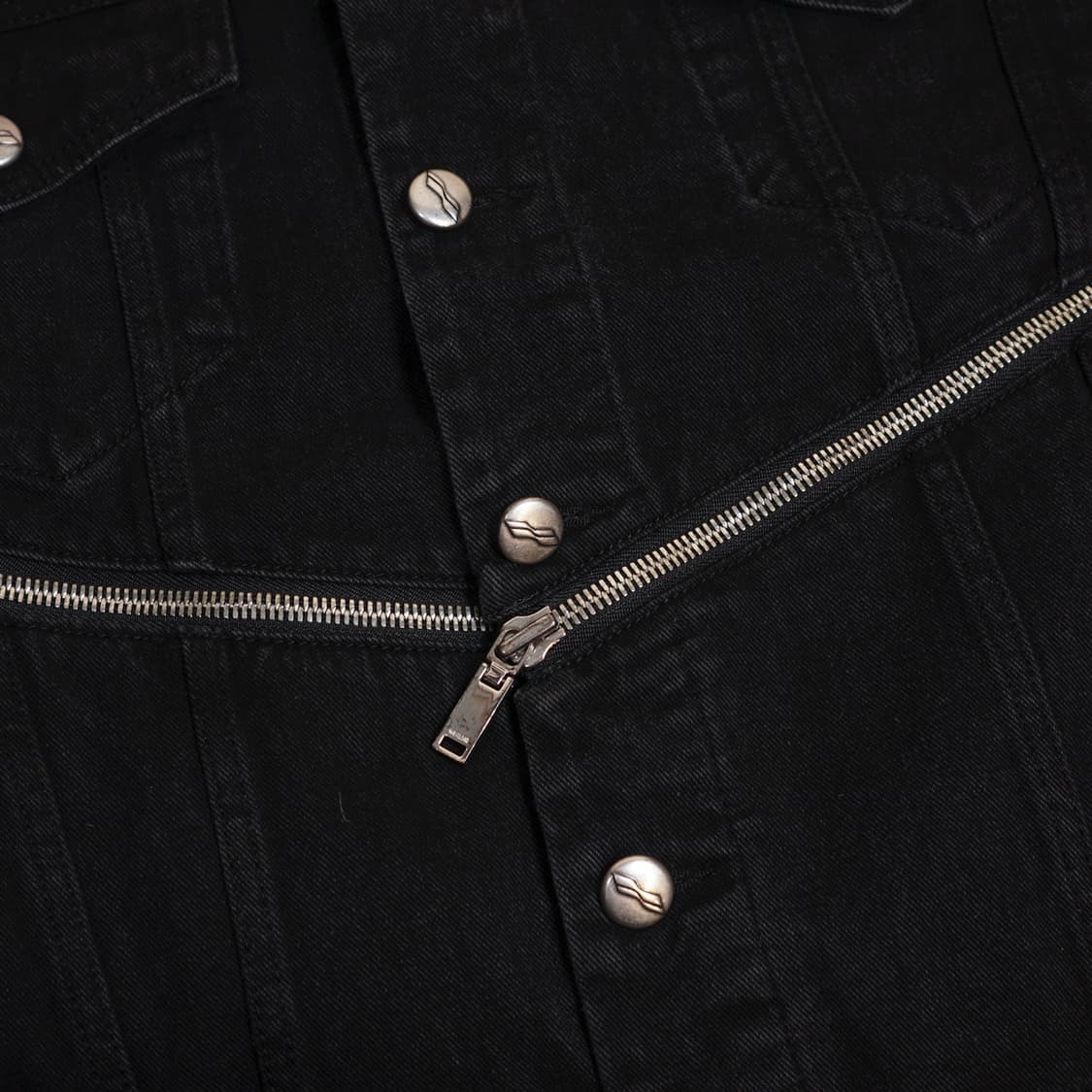 We11done 웰던 지퍼 디테일 데님자켓 상품이미지7