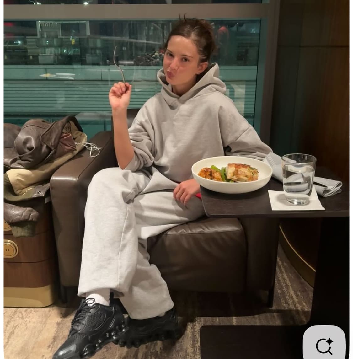 Skims classic hoodie M 상품이미지1