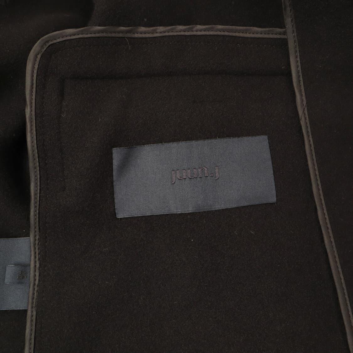 준지 22fw 캐시미어 블렌디드 싱글 발마칸 로브 코트 상품이미지8