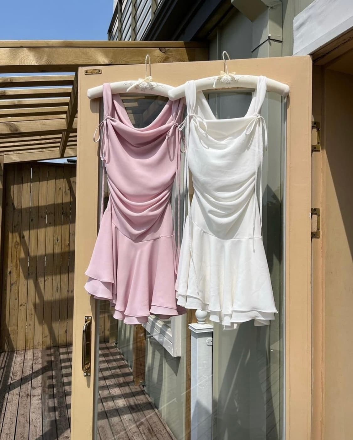 페인오어플레져 릴리 프릴 드레스 상품이미지6