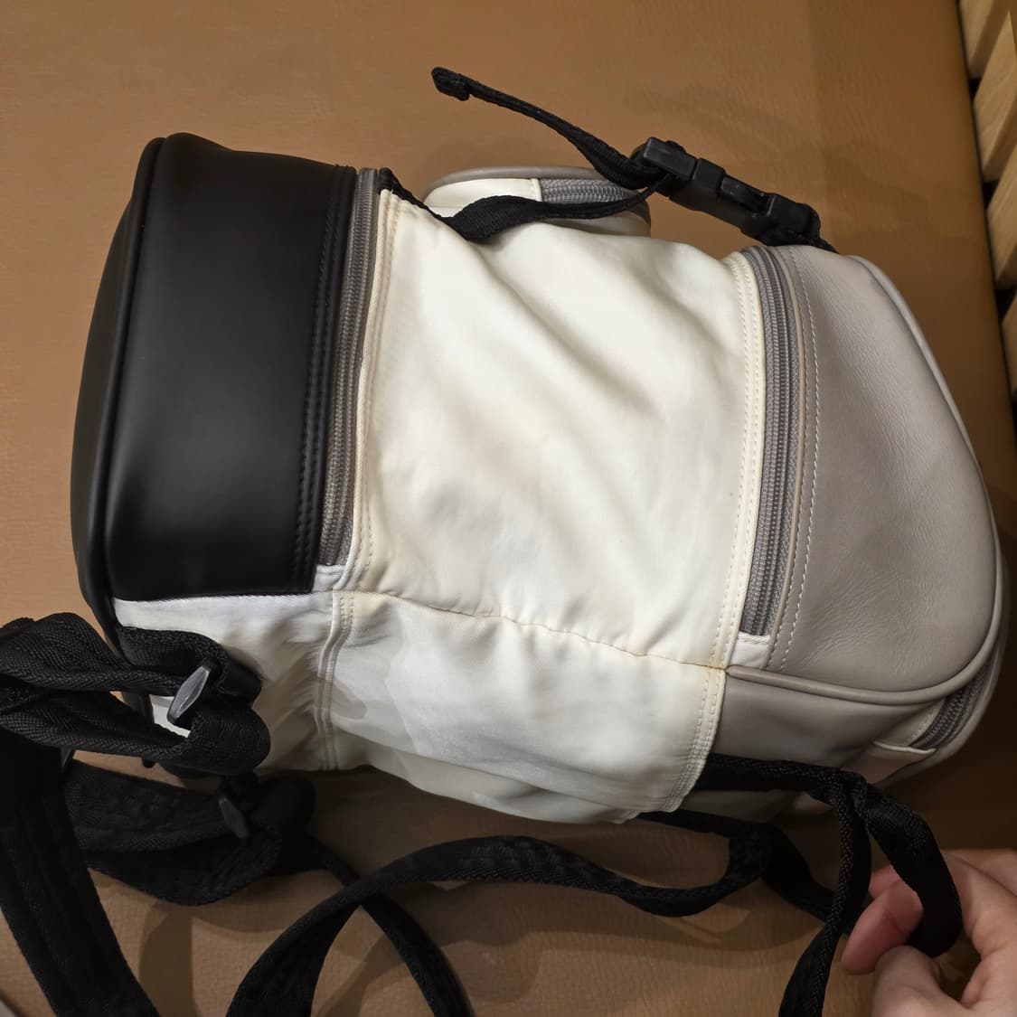 샤넬 스포츠라인 백팩 6번대 스몰 상품이미지3